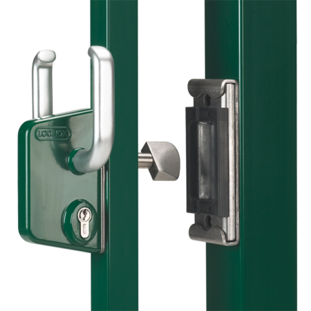 locinox-sliding-gate-lock-kit