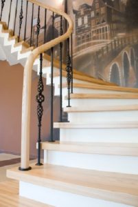 traditional-wrought-iron-balustrade-black