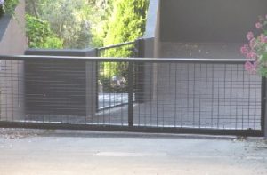 sliding-gates-welded-mesh