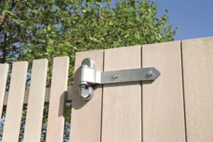 timber-gate-hinge-locinox