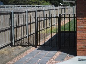 pedestrian-gate-side-fence