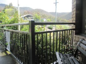 tubular-balustrade-double-top-rail