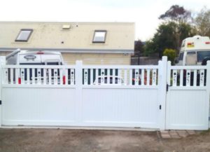 slat-fencing-aluminium